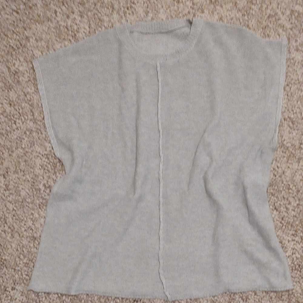 Light Gray Women's Knit Top - Sleeveless Blouse